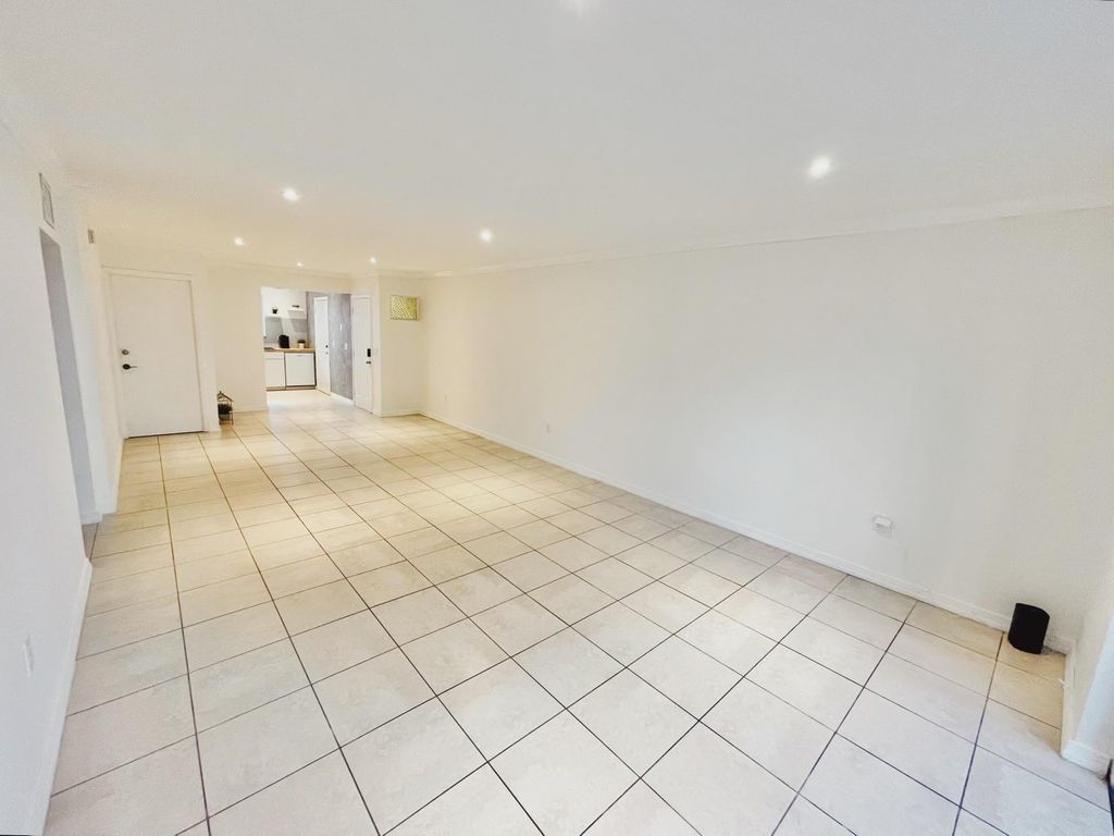 Photo of 1410 S Federal Highway #205, Lake Worth Beach, FL 33460 (MLS # R11106527)