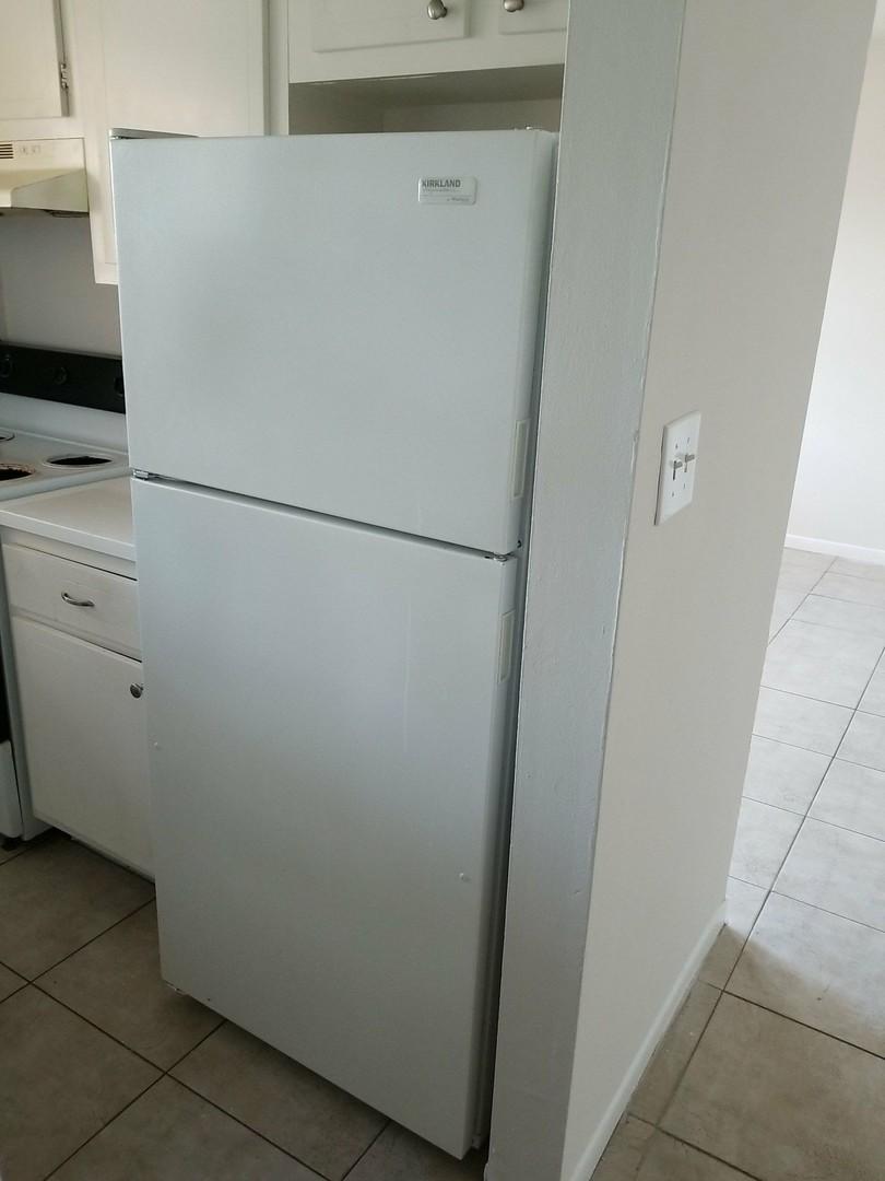 HAPPY LANE BOYNTON - Residential Lease