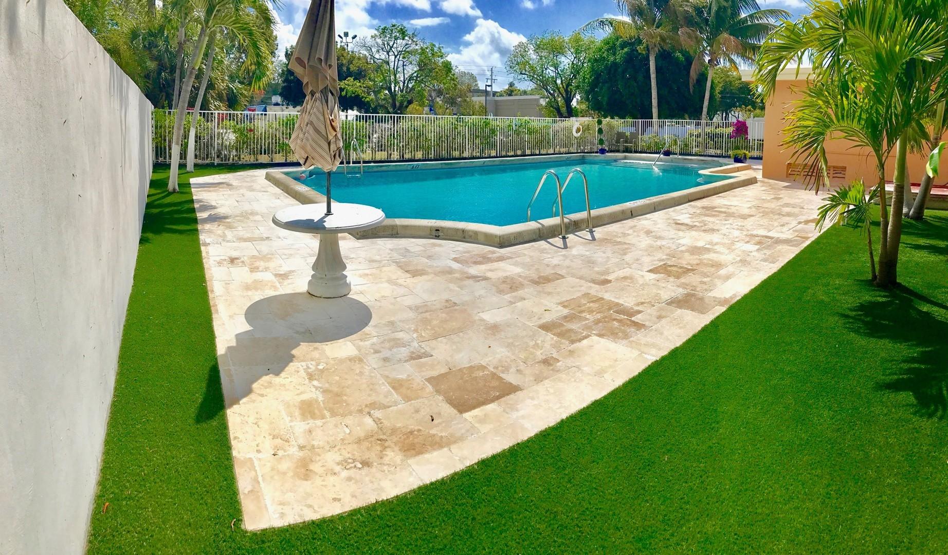 HAPPY LANE BOYNTON - Residential Lease