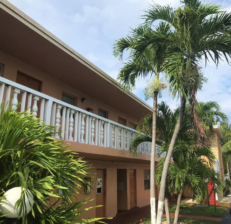 1 bedroom, 1 bathroom fully renovated apartment situated in a quiet enclave, just east of Route 1 (South Federal Highway) in Boynton Beach. Located only 5 minutes off of I-95 and 20 minutes from Palm Beach International Airport, this semi-private community boasts a newly remodeled pool and clubhouse, an on-site superintendent, laundry facilities, and plenty of tenant parking.