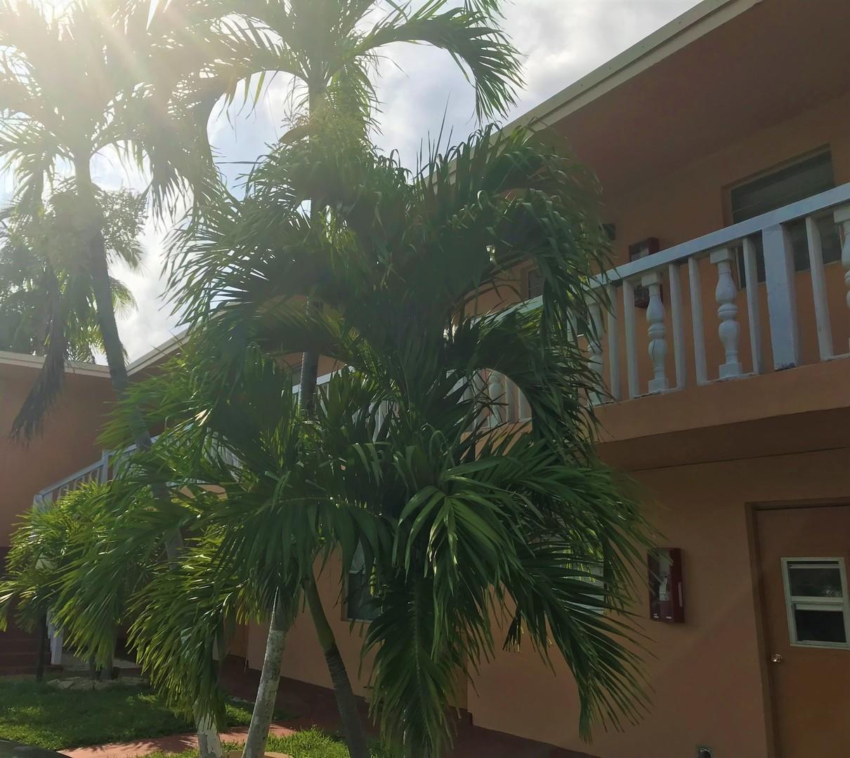 HAPPY LANE BOYNTON - Residential Lease