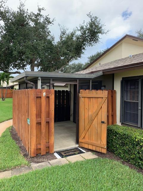 VILLAS OF HOBE SOUND CONDO - Residential Lease