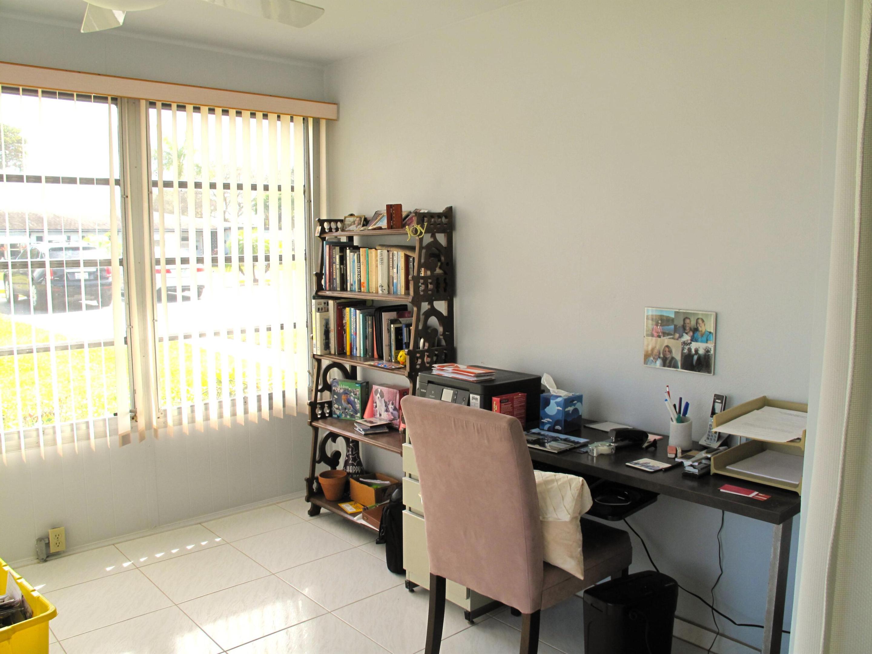 HIGH POINT OF DELRAY BEACH CONDO SEC II - Residential