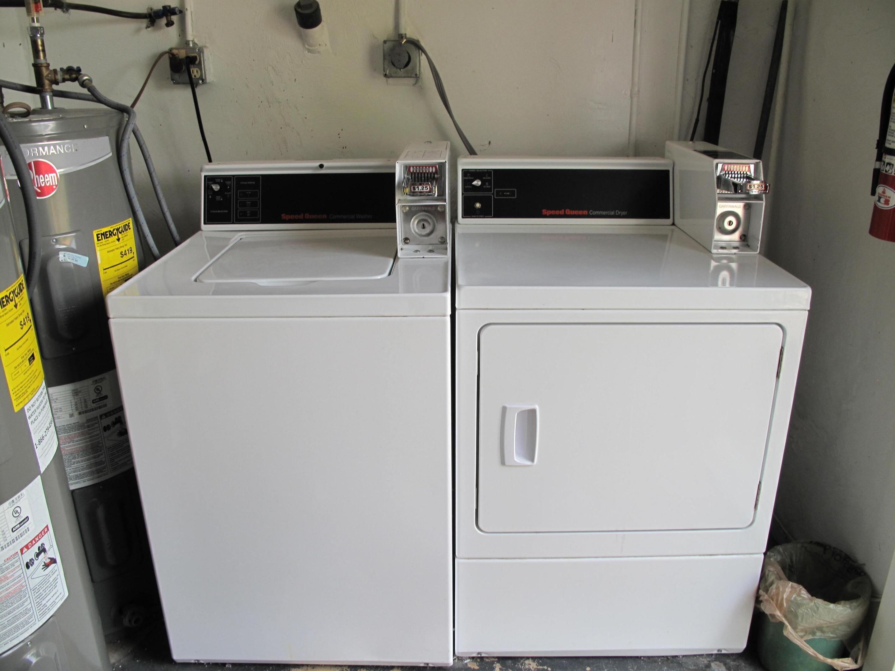 HIGH POINT OF DELRAY BEACH CONDO SEC II - Residential