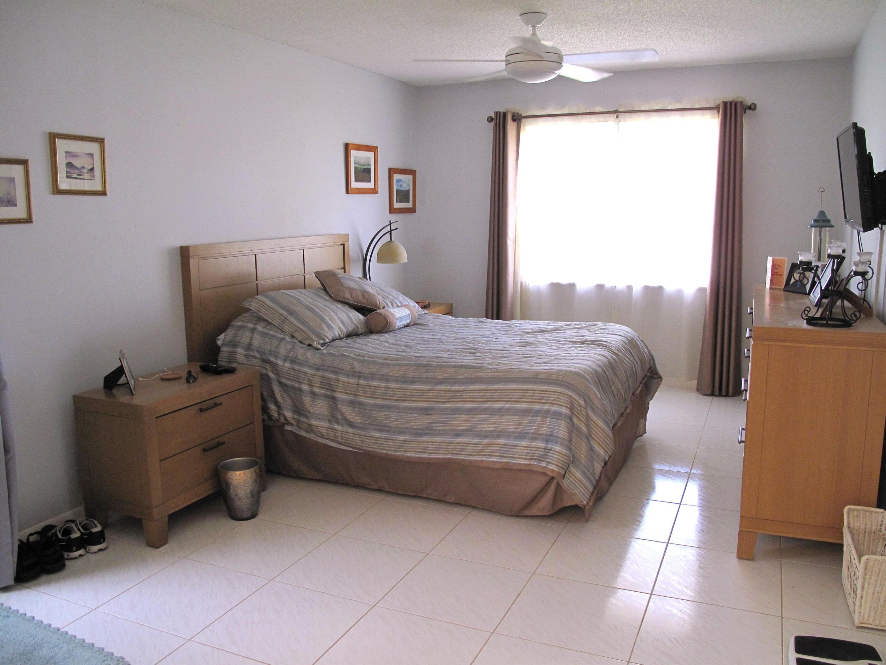 HIGH POINT OF DELRAY BEACH CONDO SEC II - Residential