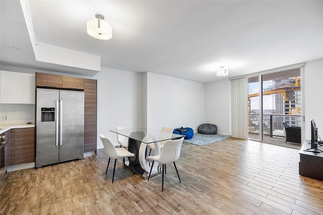 BRICKELL TEN - Residential