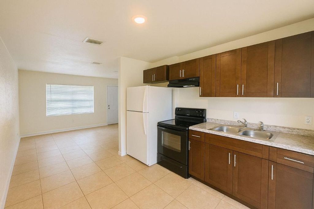 Photo of 908 Mccray Court #A, Fort Pierce, FL 34950 (MLS # R11117742)