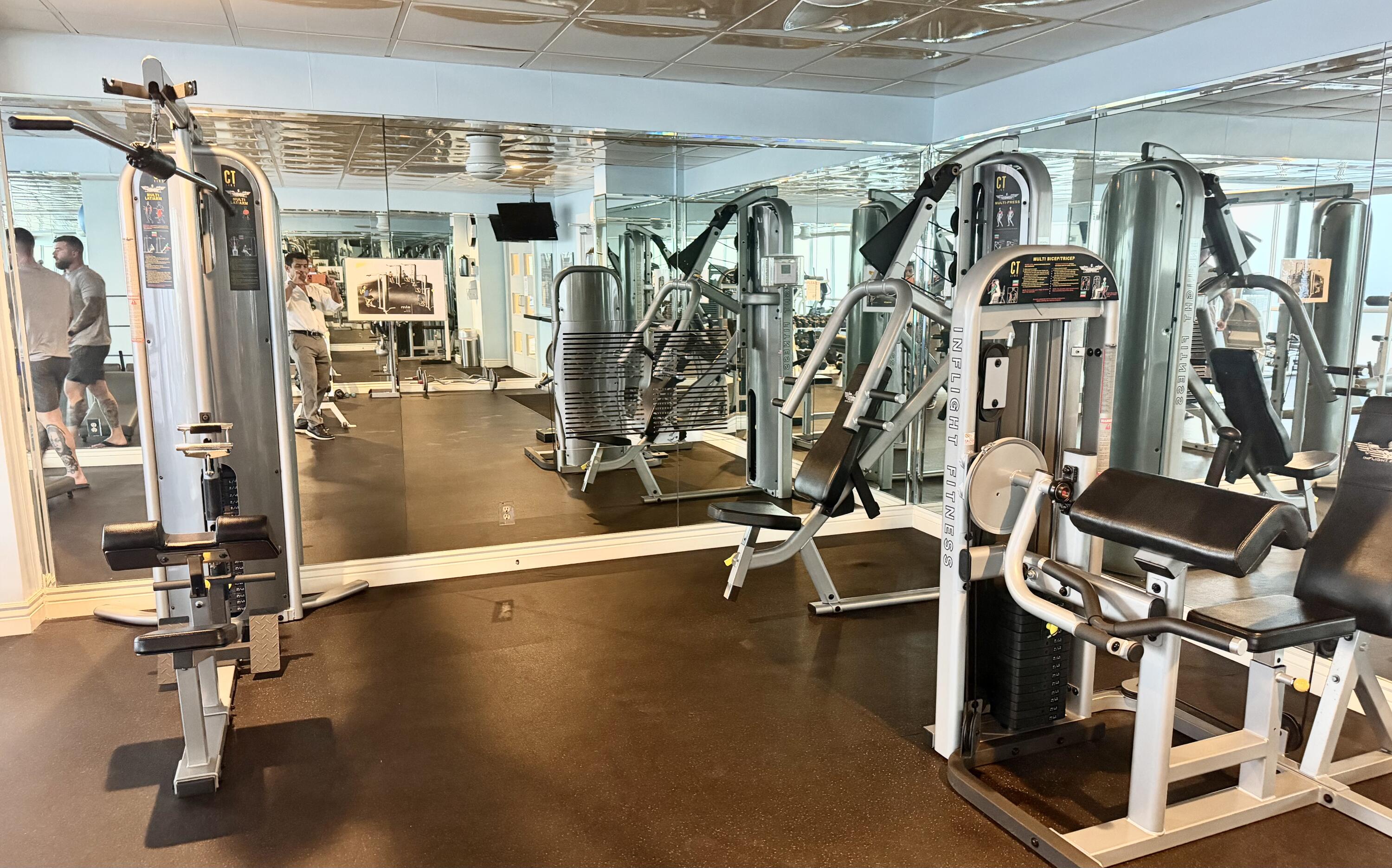 REGENCY TOWER CONDO - Residential Lease