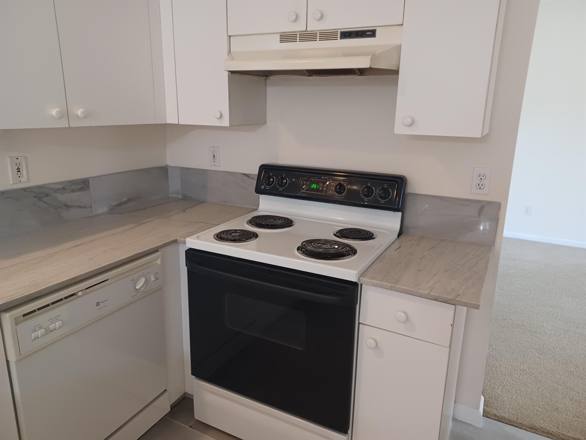 PORT ST LUCIE SEC 43 - Residential Lease