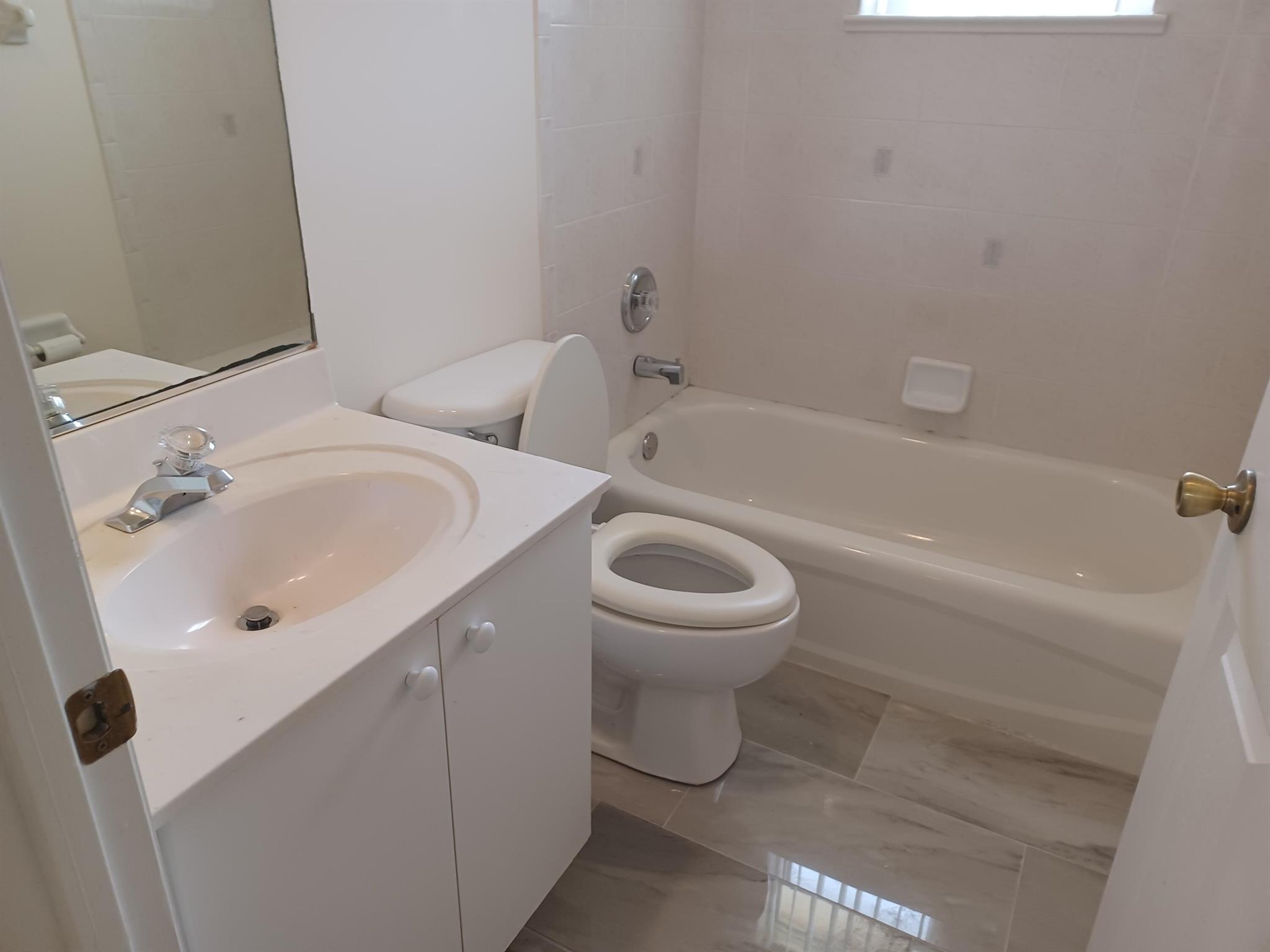 PORT ST LUCIE SEC 43 - Residential Lease