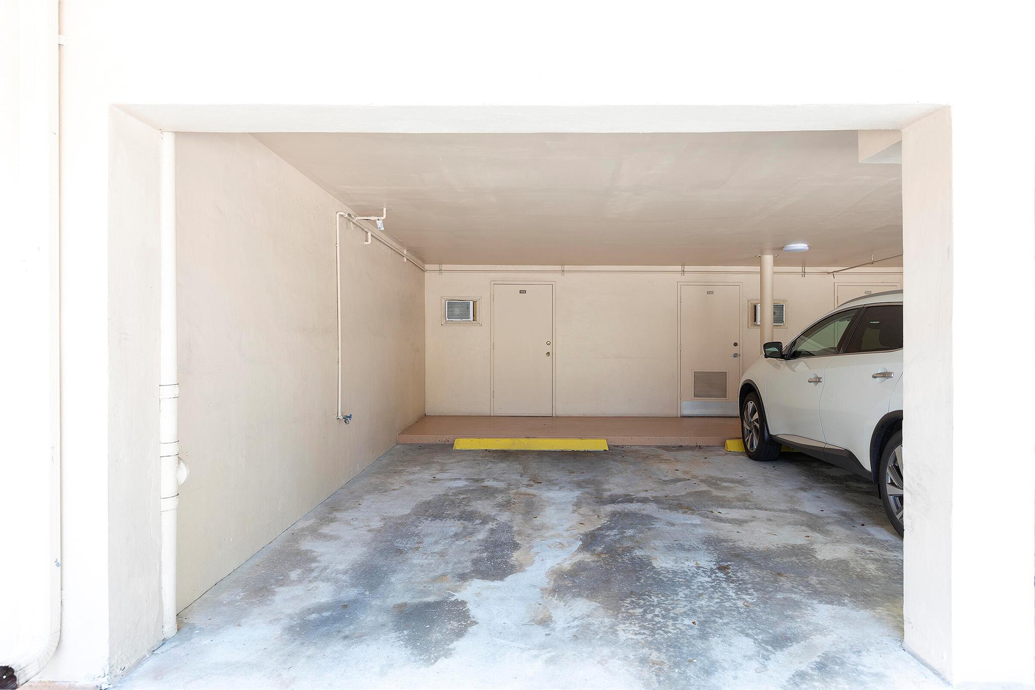 PLANTATION TERRACE - Residential