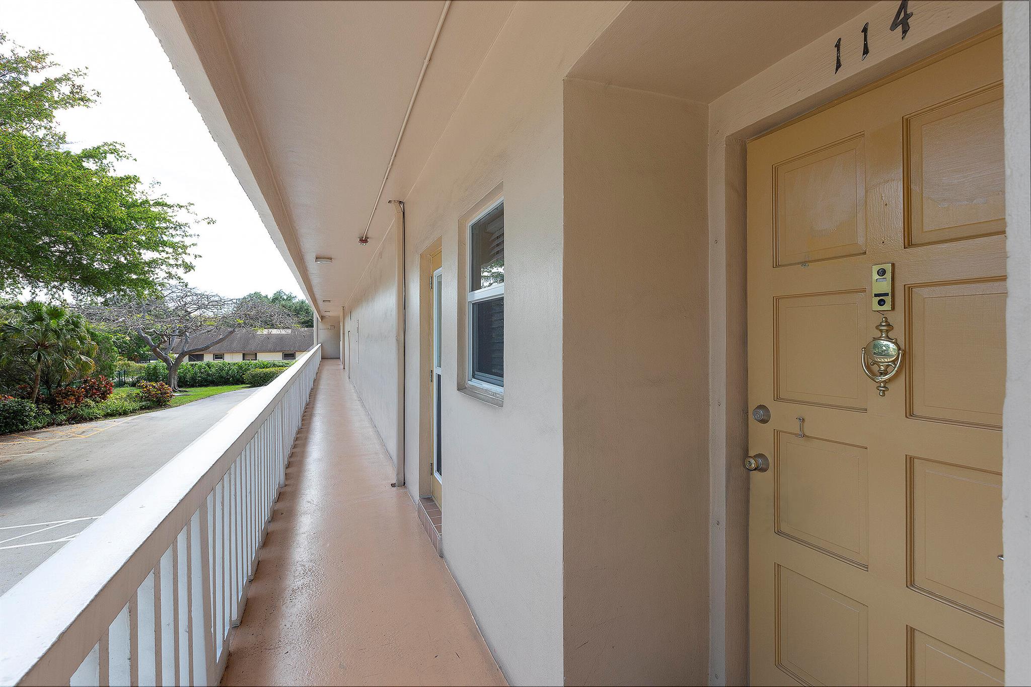 PLANTATION TERRACE - Residential