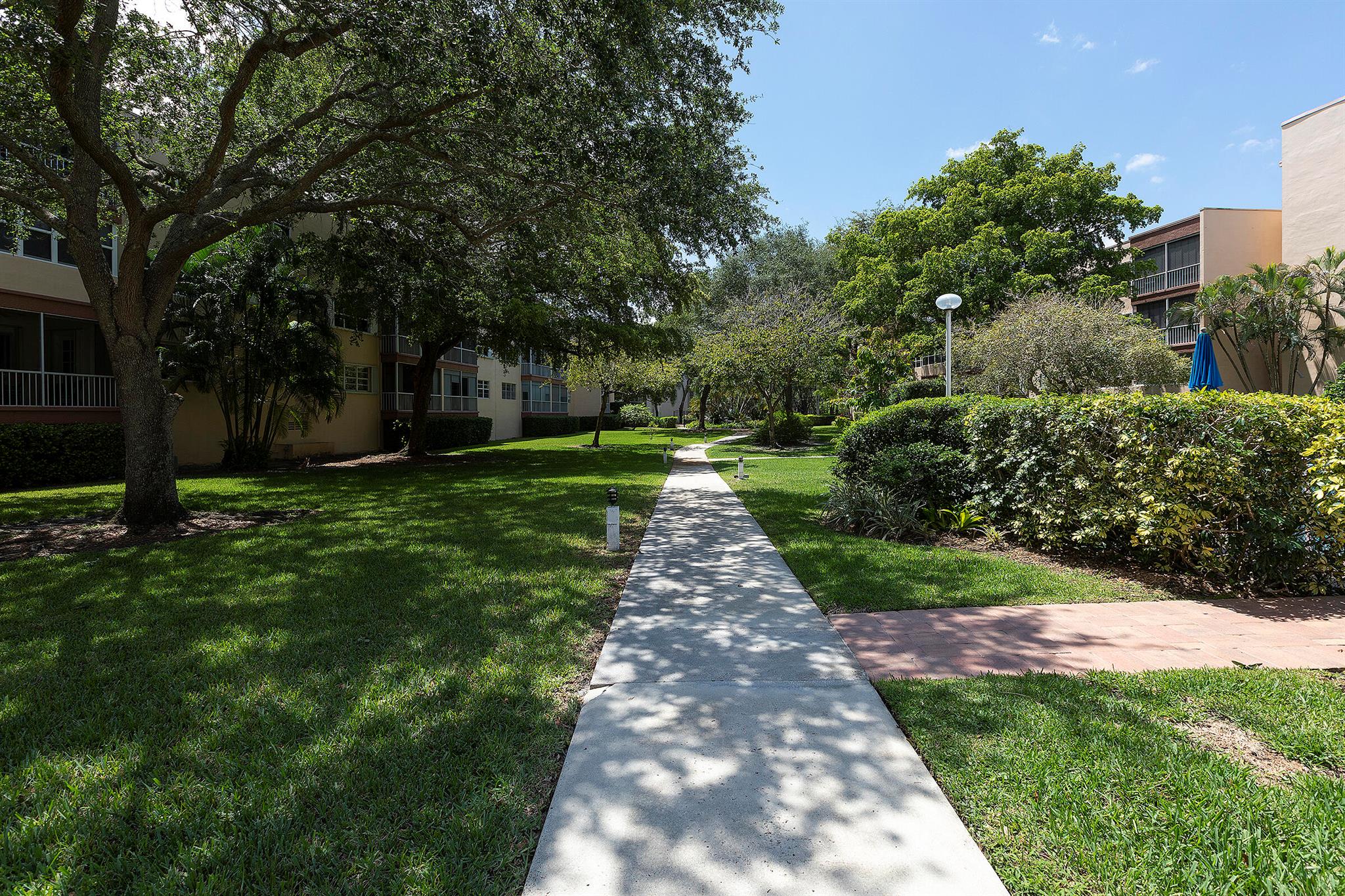 PLANTATION TERRACE - Residential