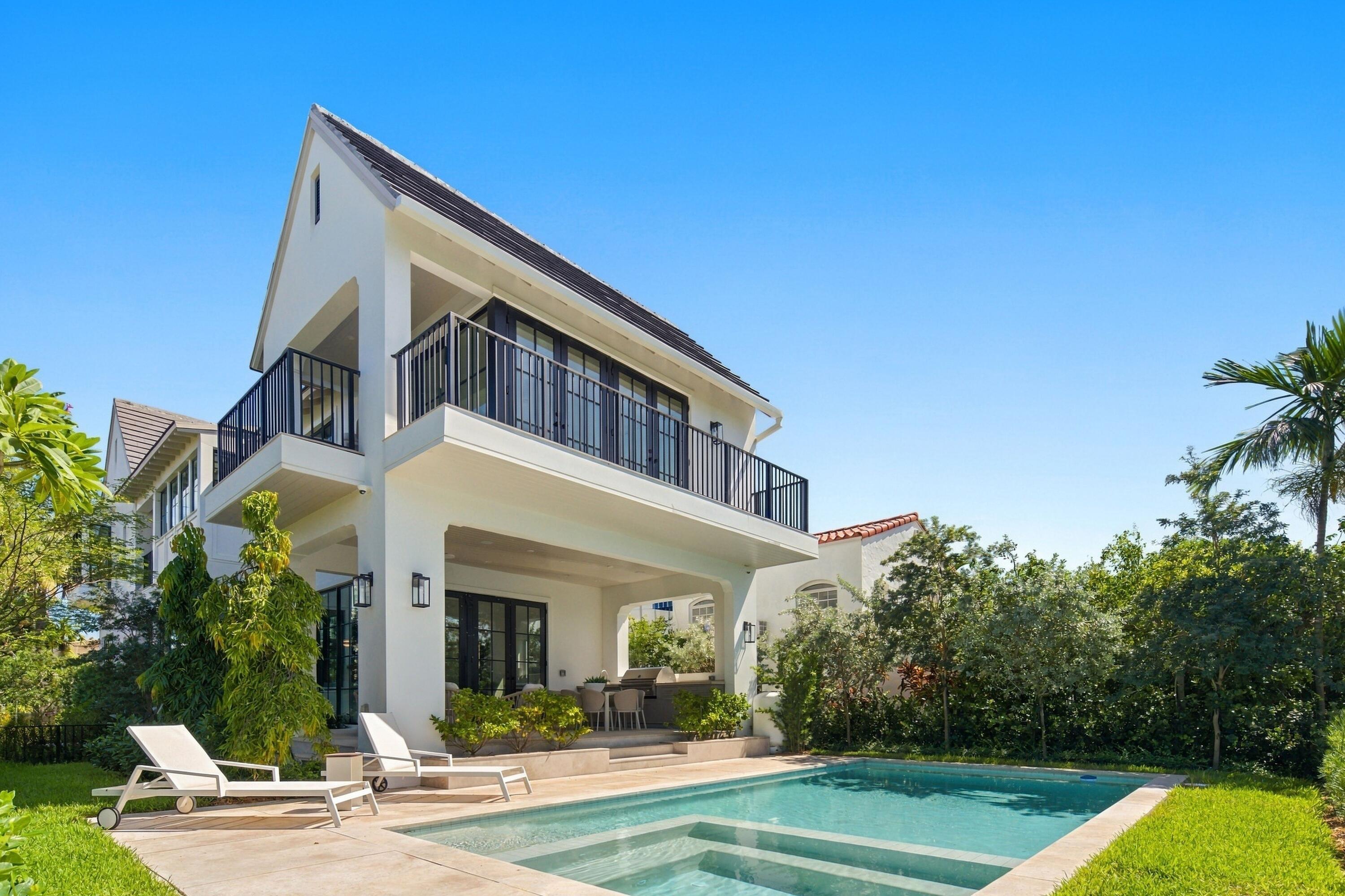 5262 LA GORCE Drive