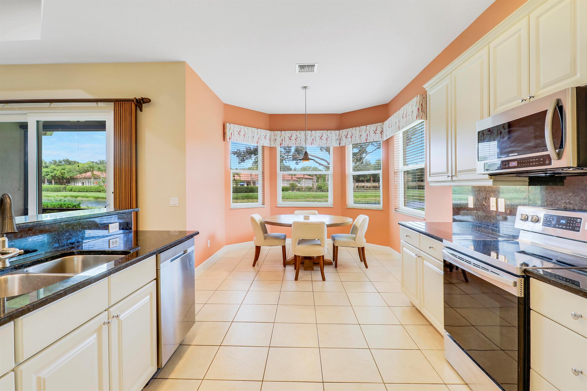 LAKES AT PGA VILLAGE - Residential Lease