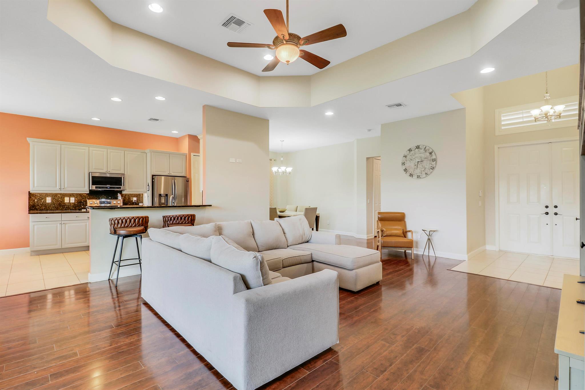 LAKES AT PGA VILLAGE - Residential Lease