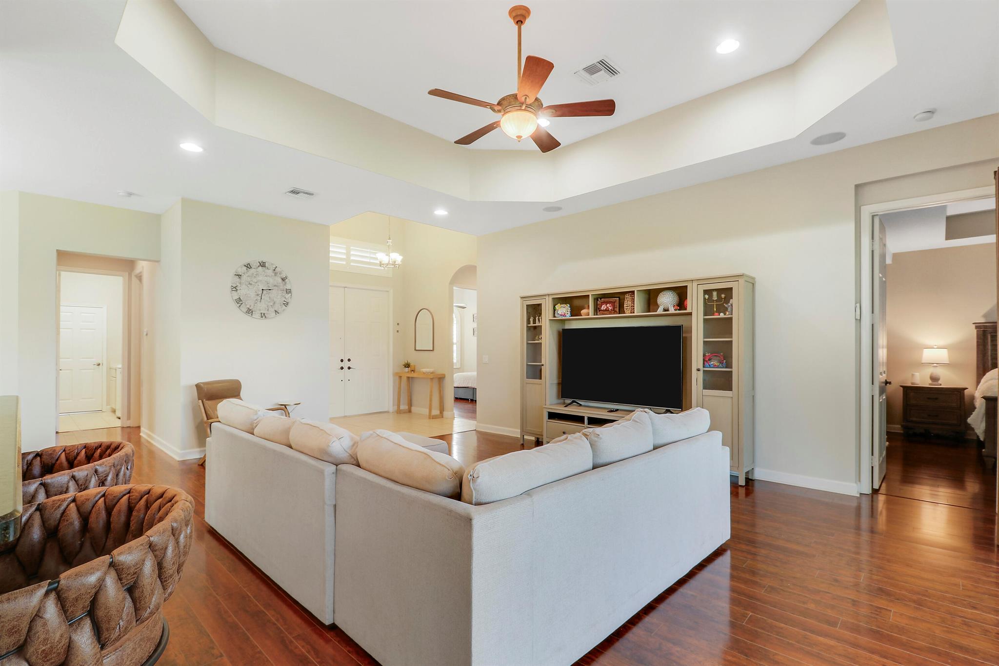 LAKES AT PGA VILLAGE - Residential Lease