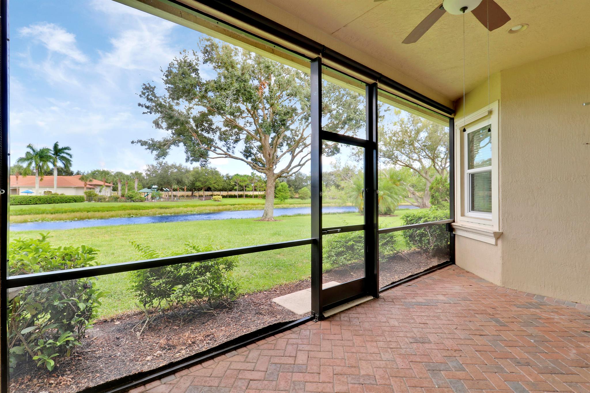 LAKES AT PGA VILLAGE - Residential Lease