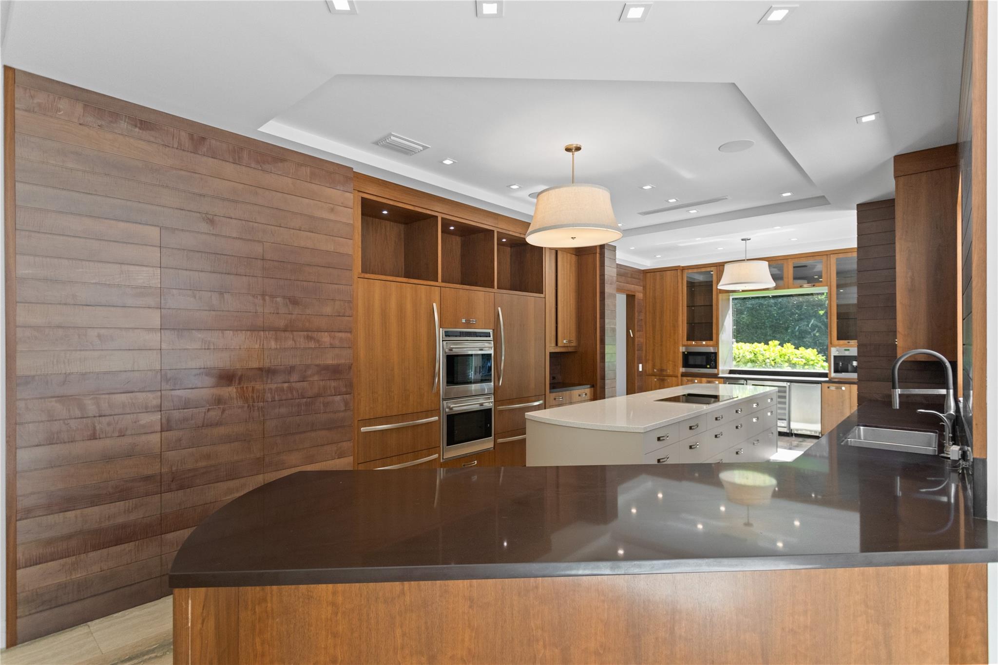 VICTORIA ISLE - Residential