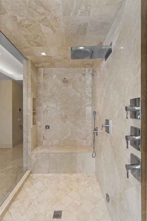 VICTORIA ISLE - Residential