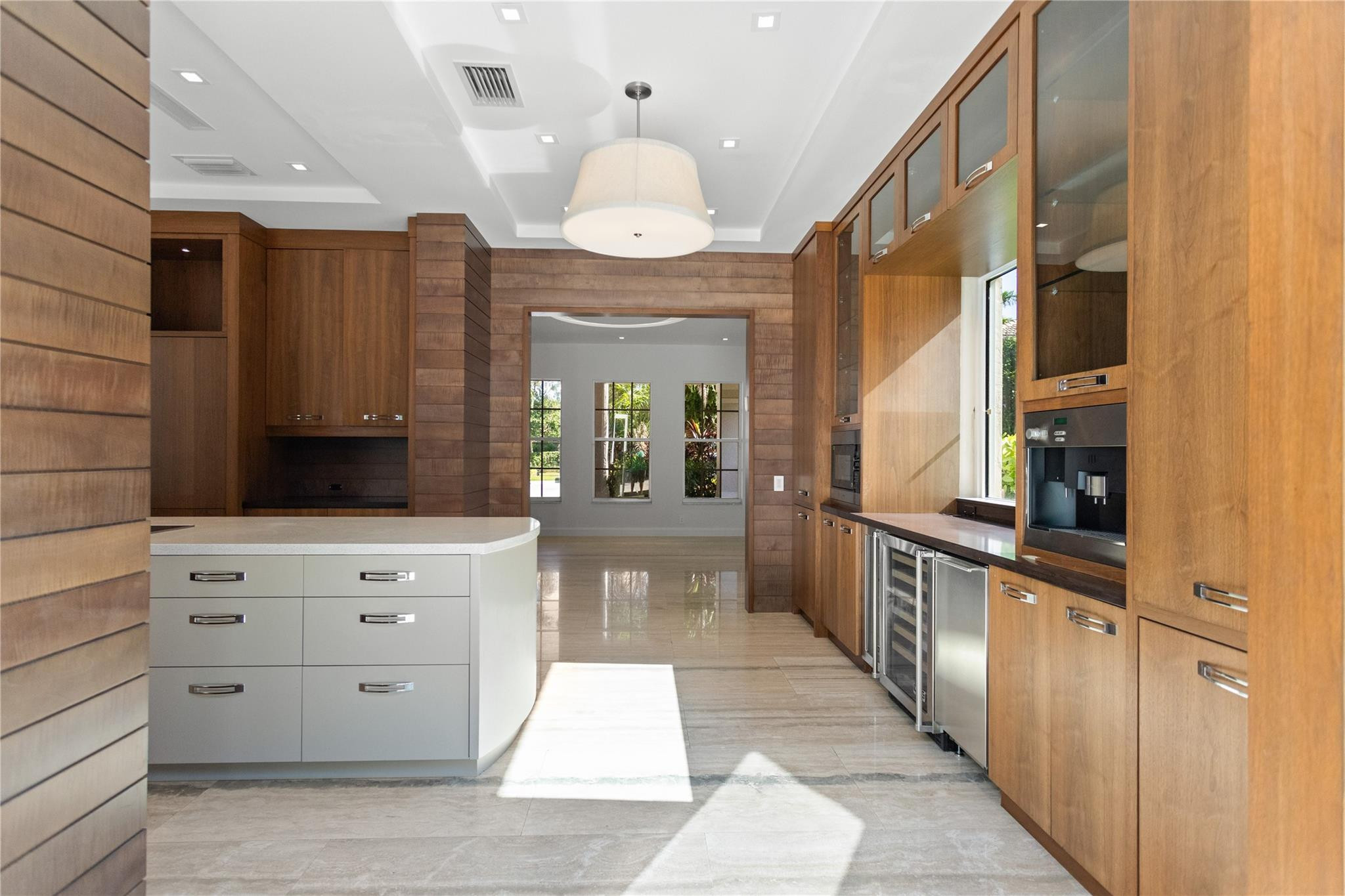 VICTORIA ISLE - Residential