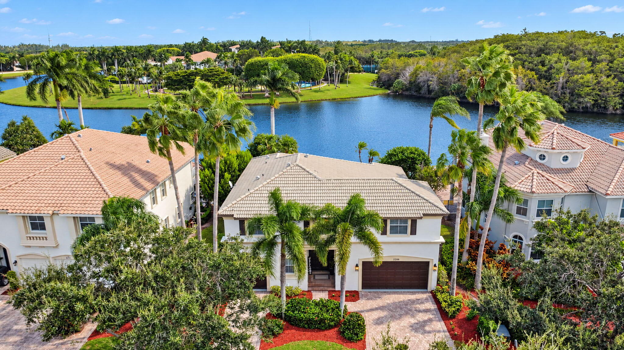 Properties 2286 MERRIWEATHER Way
