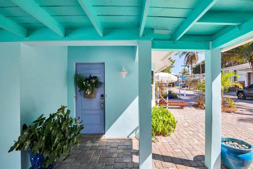 Photo of 16 Surf Road, Boynton Beach, FL 33435 (MLS # R11162789)