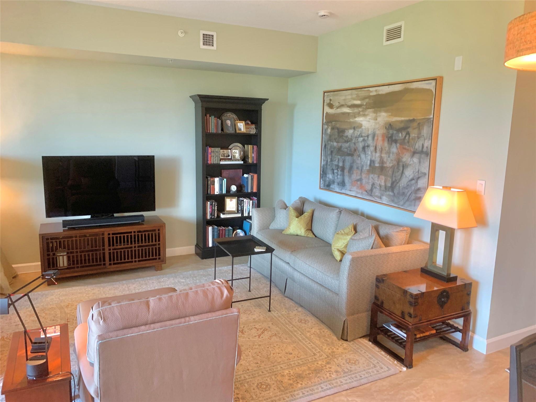 2301 Wilton Drive R409