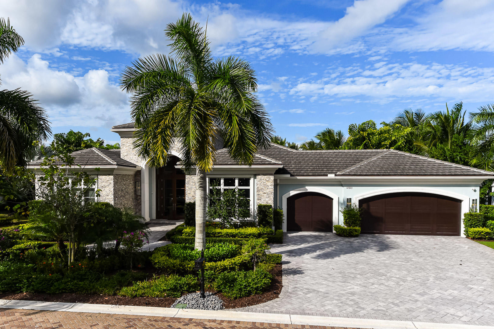 OLD PALM 4 - Residential