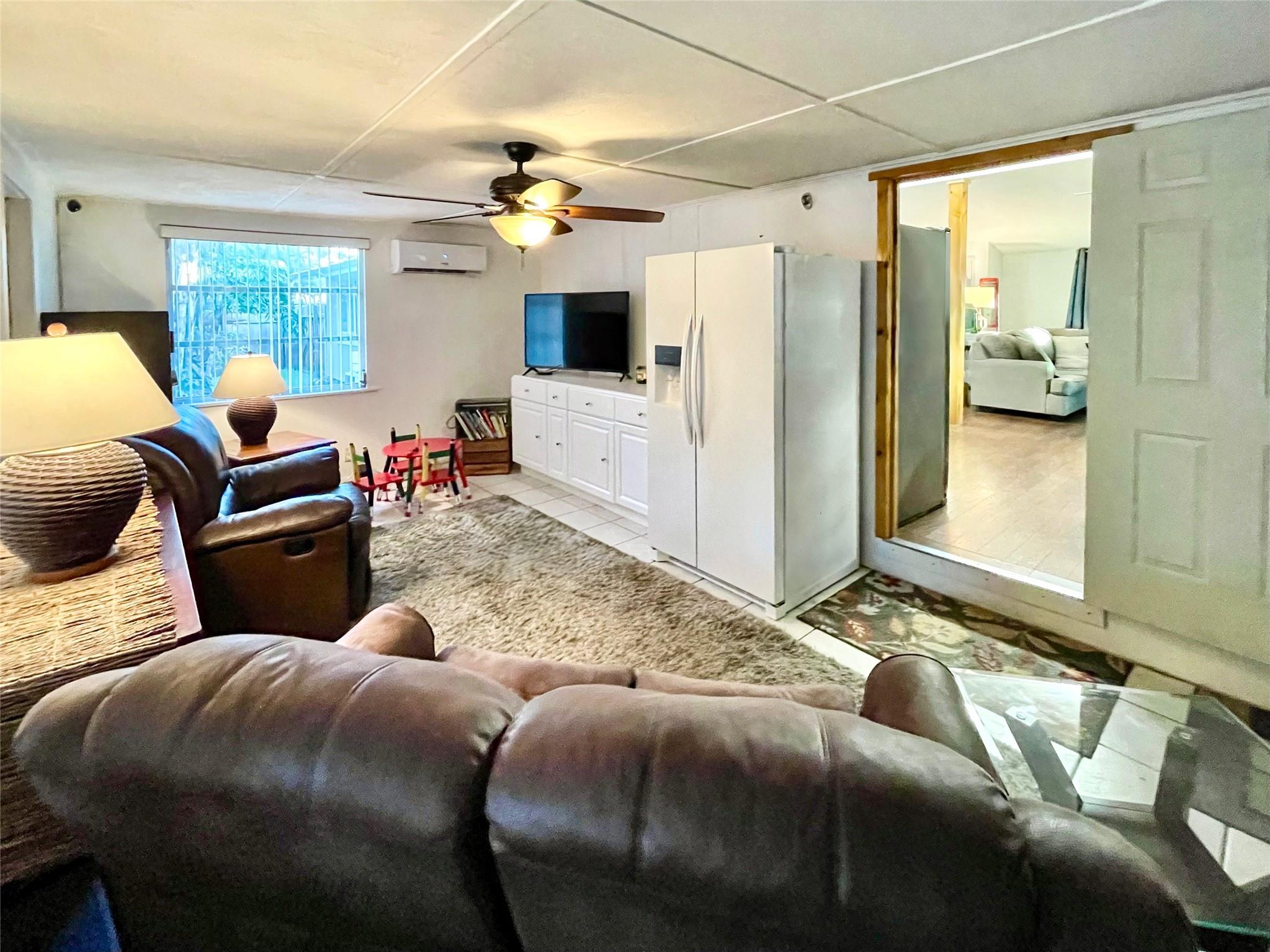 Country Club Acres Add 05 - Residential