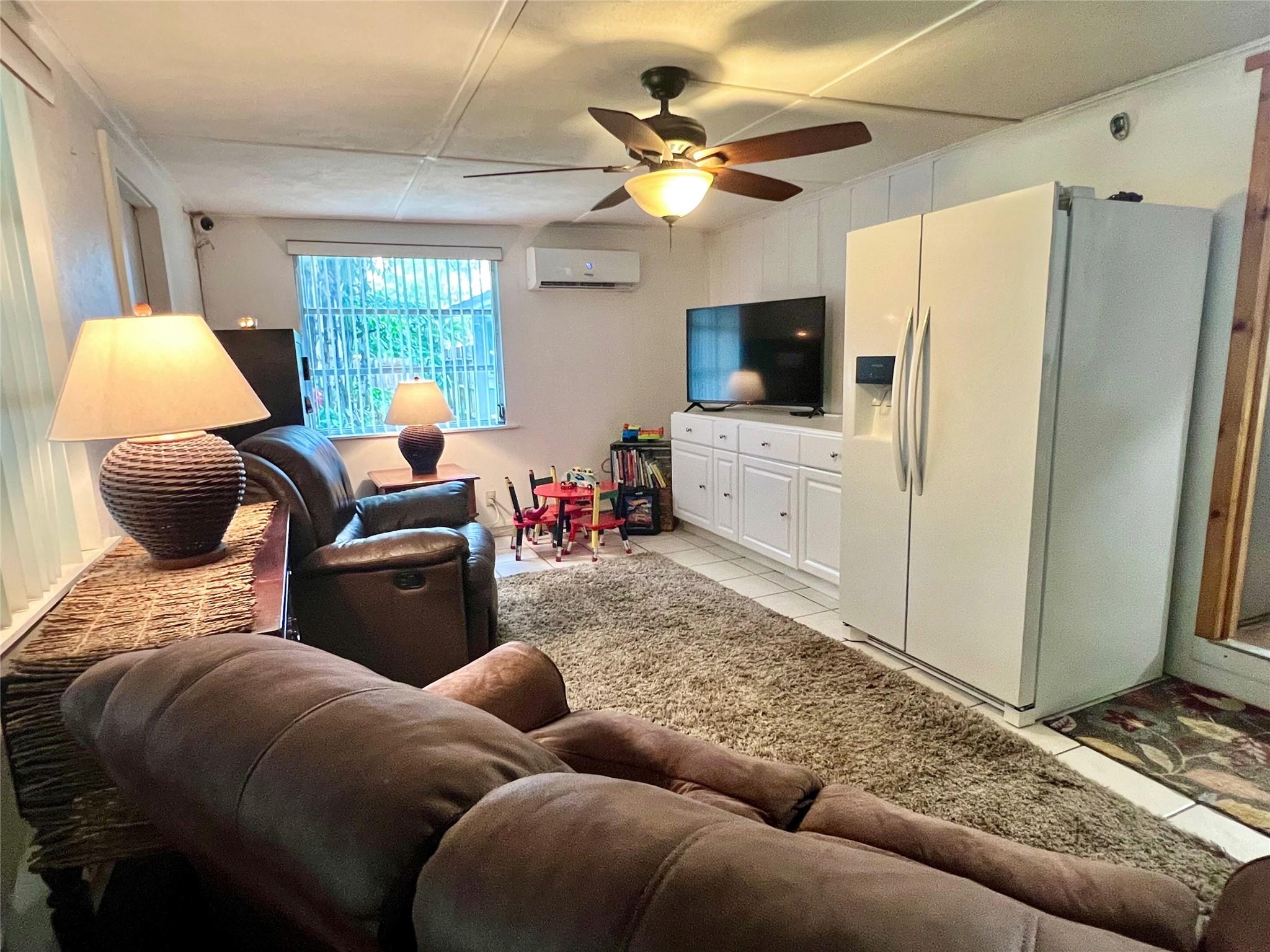 Country Club Acres Add 05 - Residential