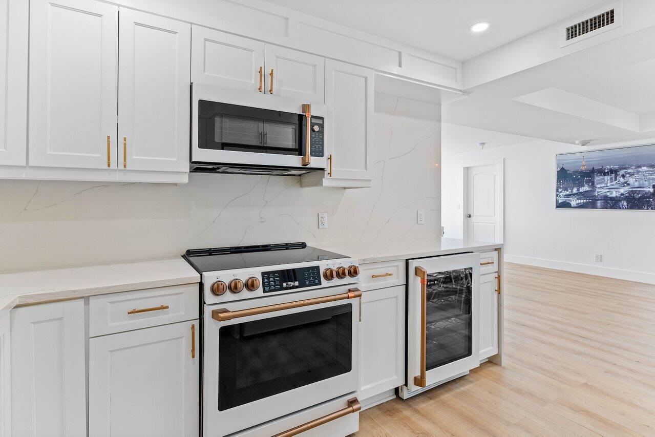 RAPALLO CONDO - Residential