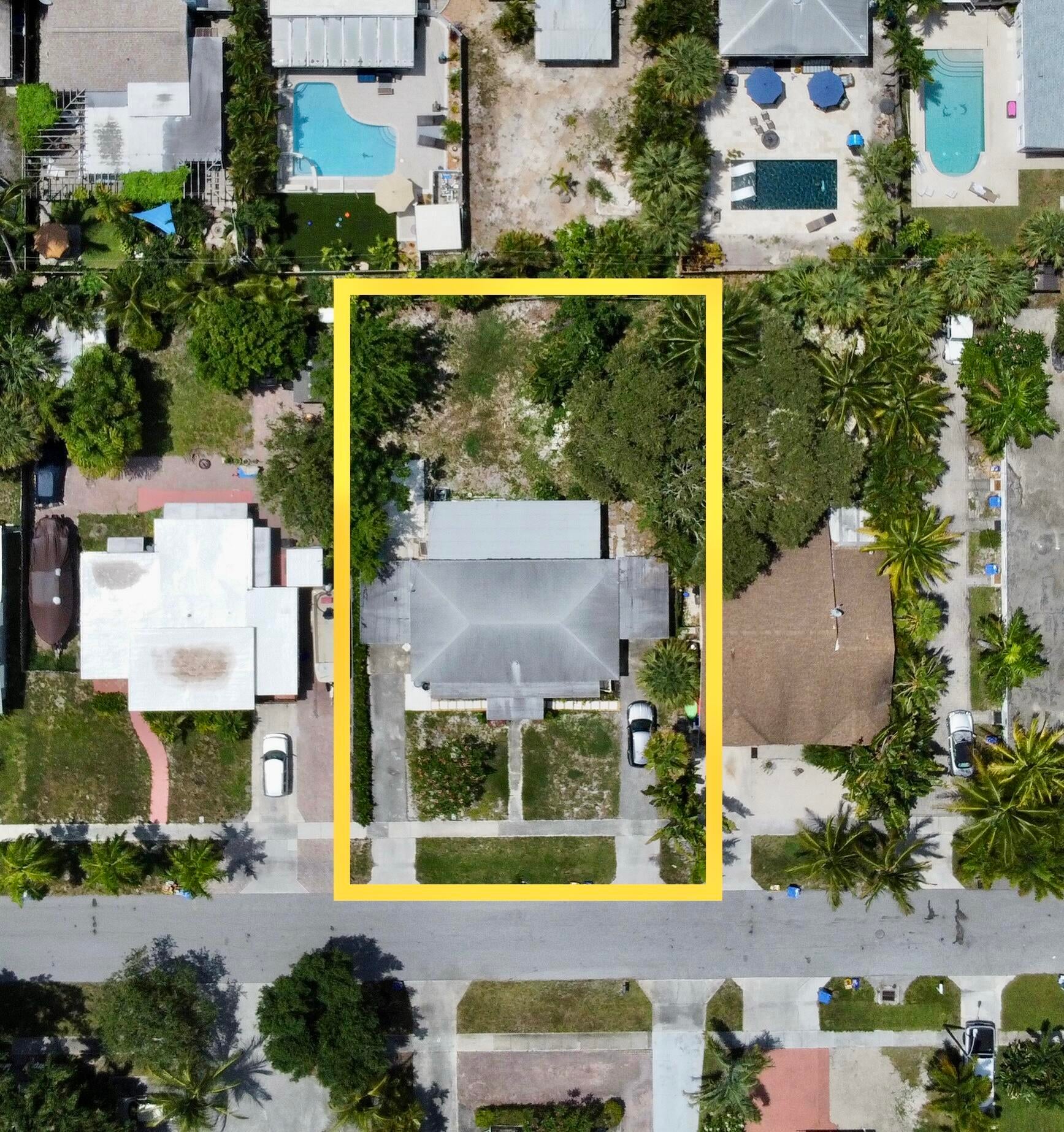 124 MAYFIELD Road W