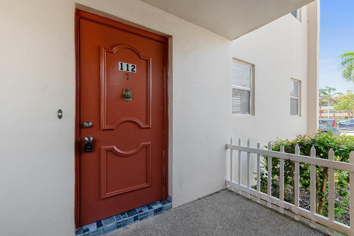 SUNRISE LAKES 24 CONDO - Residential