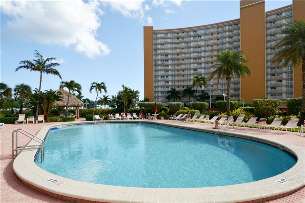 PARLIAMENT HOUSE - Residential