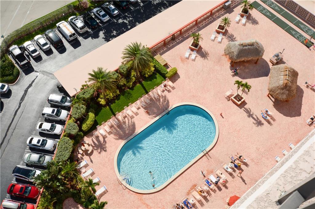 PARLIAMENT HOUSE - Residential