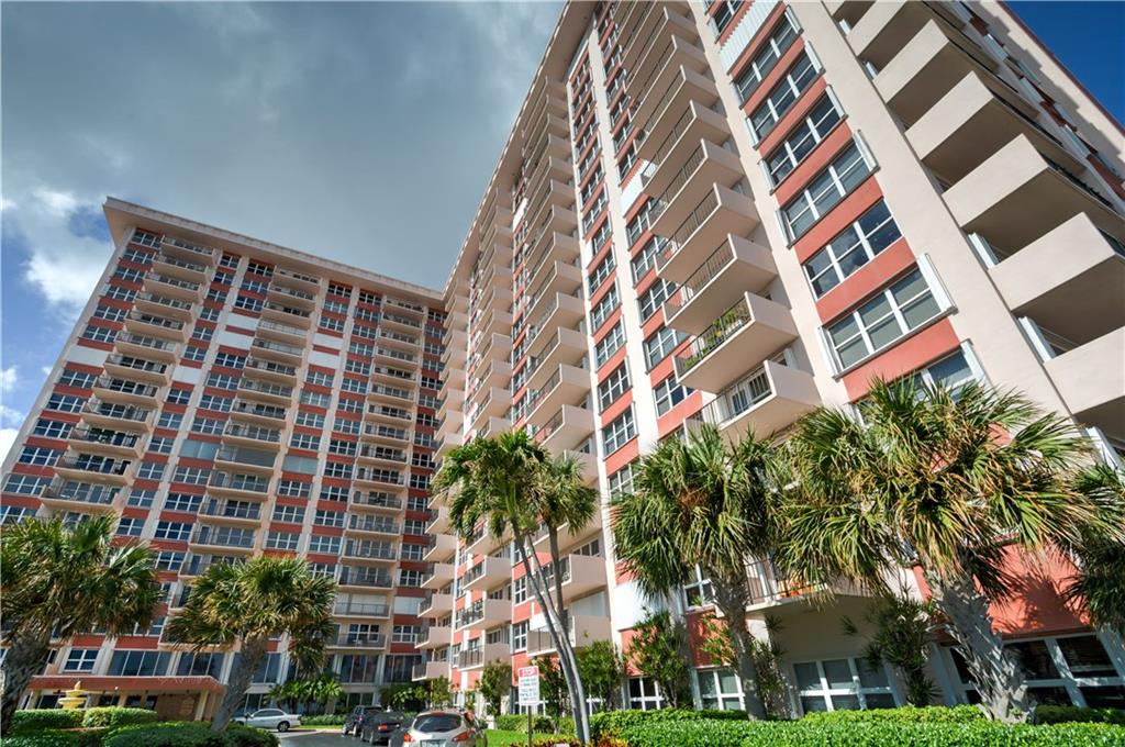 PARLIAMENT HOUSE - Residential