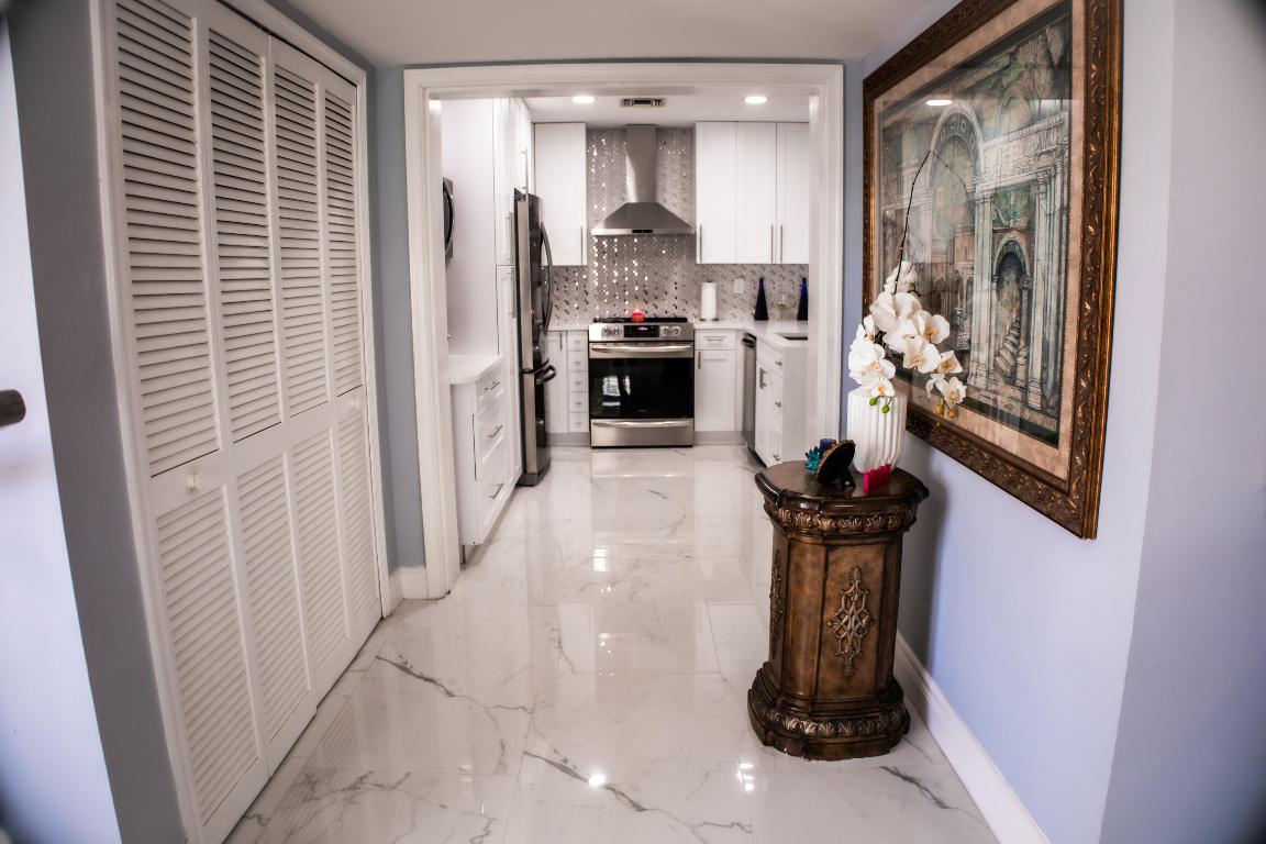 GOLFVIEW HEIGHTS 1 - Residential