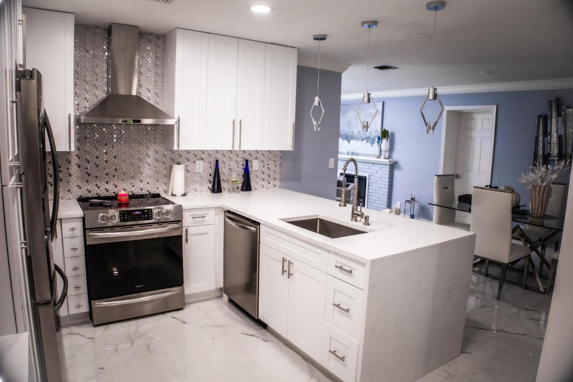 GOLFVIEW HEIGHTS 1 - Residential