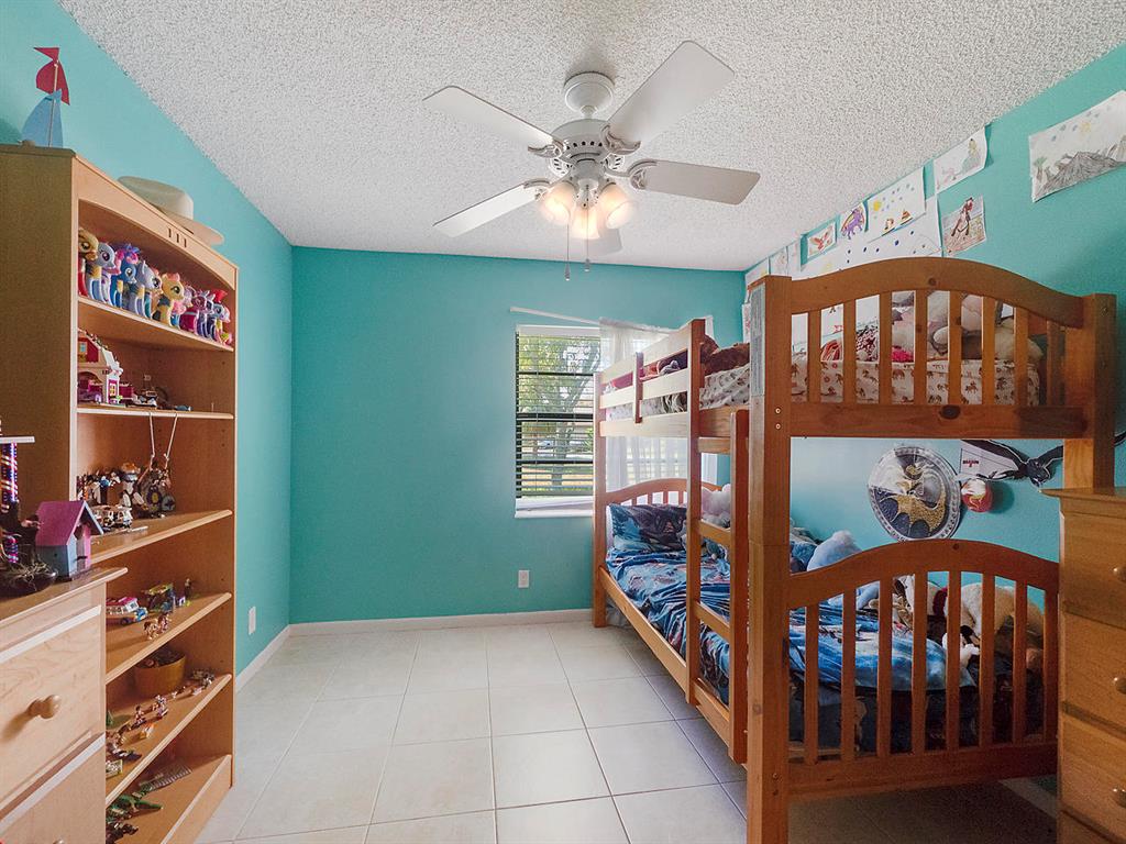 SPANISH ISLES PL II - Residential