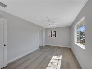 MCANSH PARK REPLATS OF - Residential