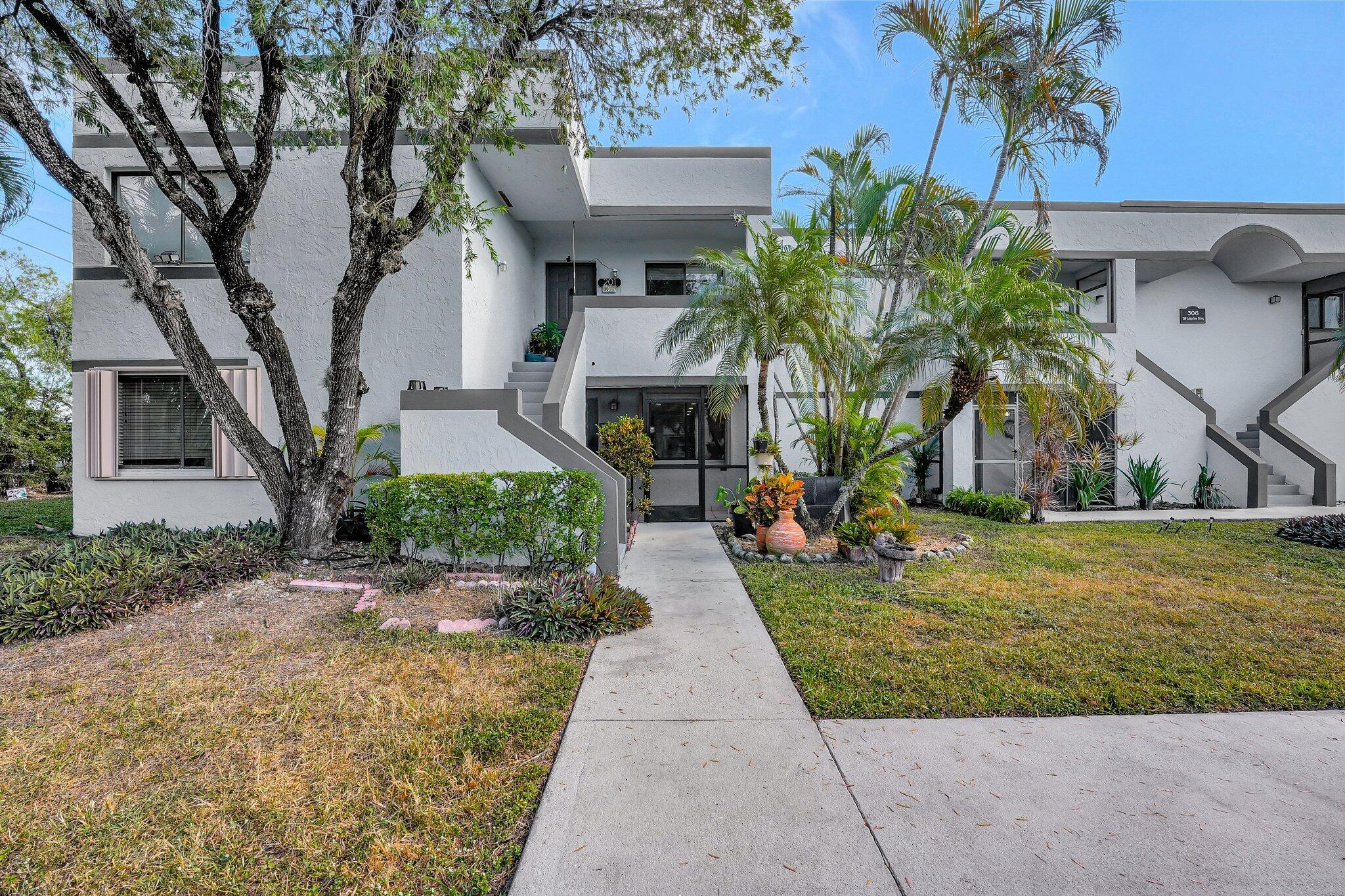 Beautifully remodeled 3BD/2BA first-floor condo in an all-ages, pet- and rental-friendly community. Move-in ready with stainless steel appliances, fresh paint, tile and laminate flooring, hurricane shutters, LED dimmable ceiling lights, and a bright, energy-efficient interior. Includes in-unit washer/dryer and close parking. Enjoy a low HOA with reserves, no assessments, a community pool, and security patrol. Prime Weston location--schedule your showing today!