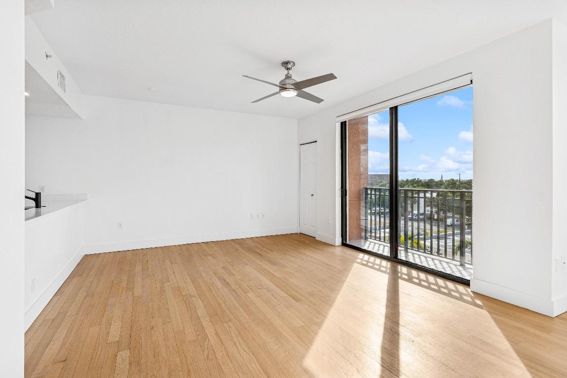 LUCERNE CONDO - Residential