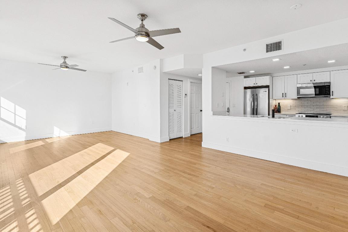 LUCERNE CONDO - Residential