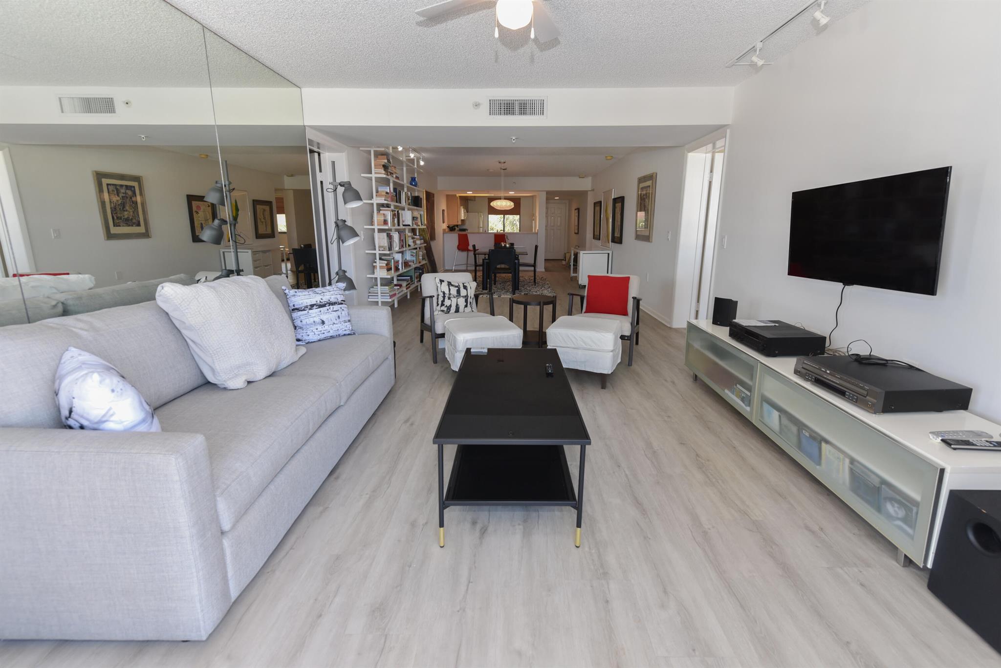 MARINA AT THE BLUFFS COND - Residential Lease