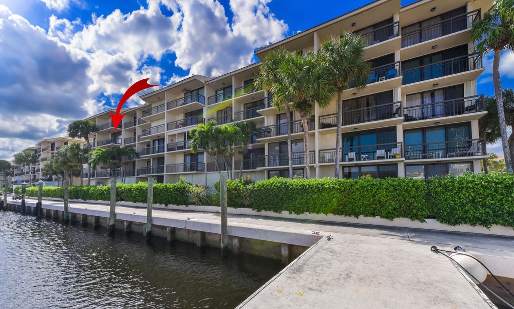 Photo of 2401 Marina Isle Way #405, Jupiter, FL 33477 (MLS # R11138132)