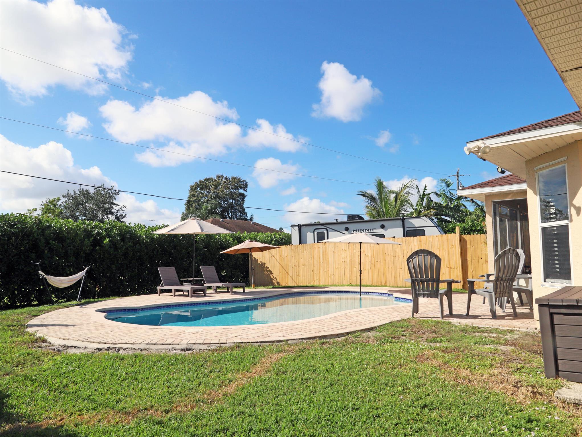 PORT ST LUCIE SECTION 7 - Residential Lease