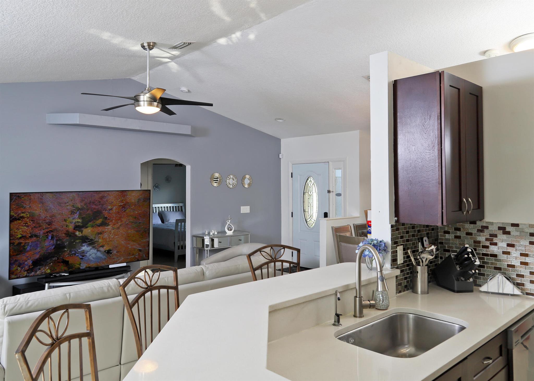 PORT ST LUCIE SECTION 7 - Residential Lease