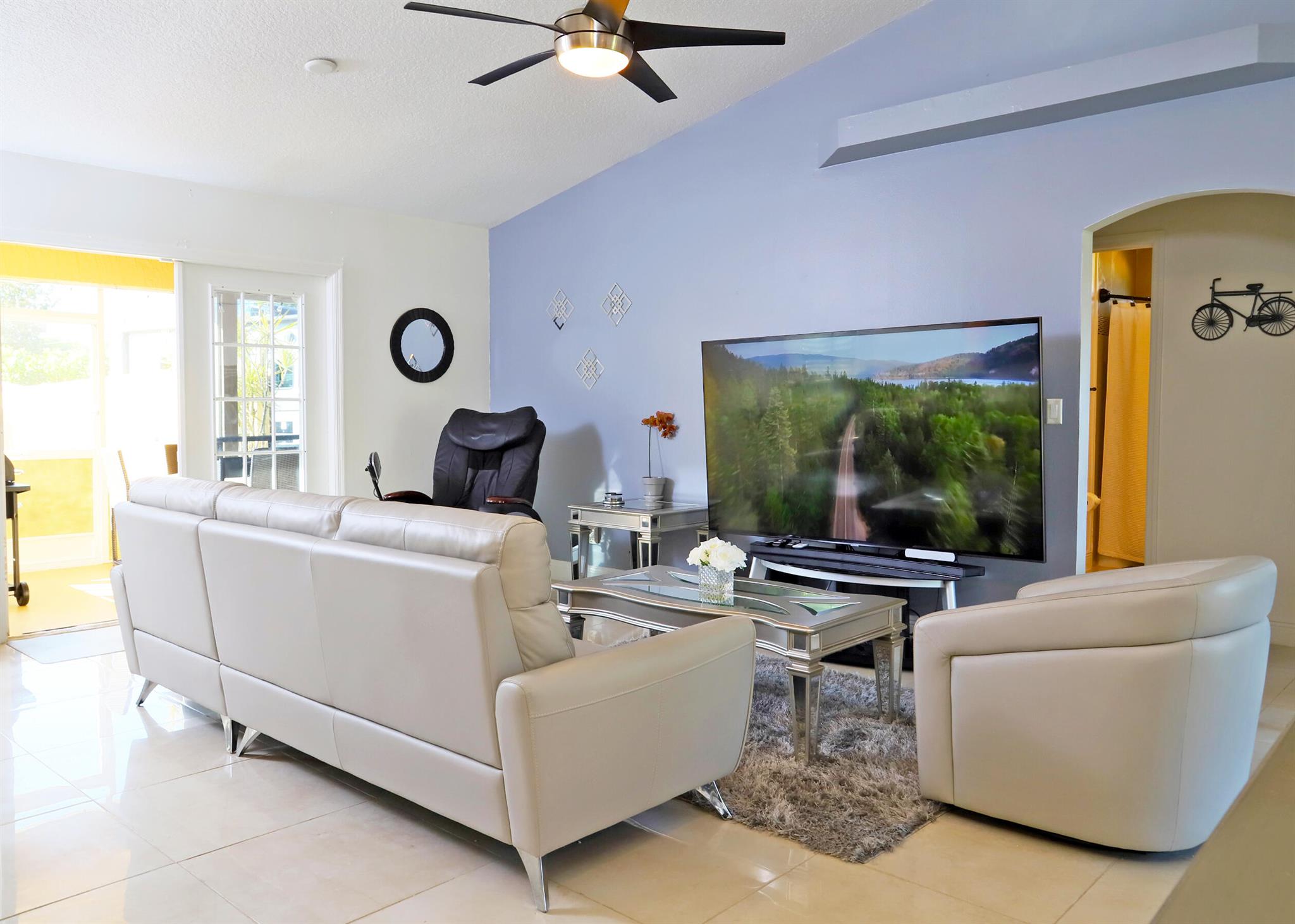 PORT ST LUCIE SECTION 7 - Residential Lease