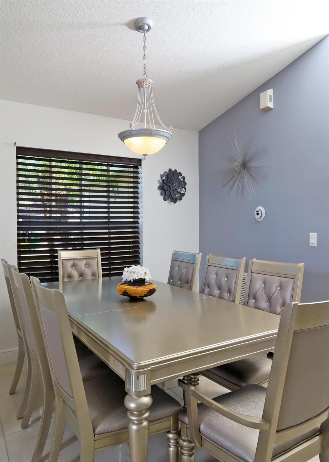 PORT ST LUCIE SECTION 7 - Residential Lease